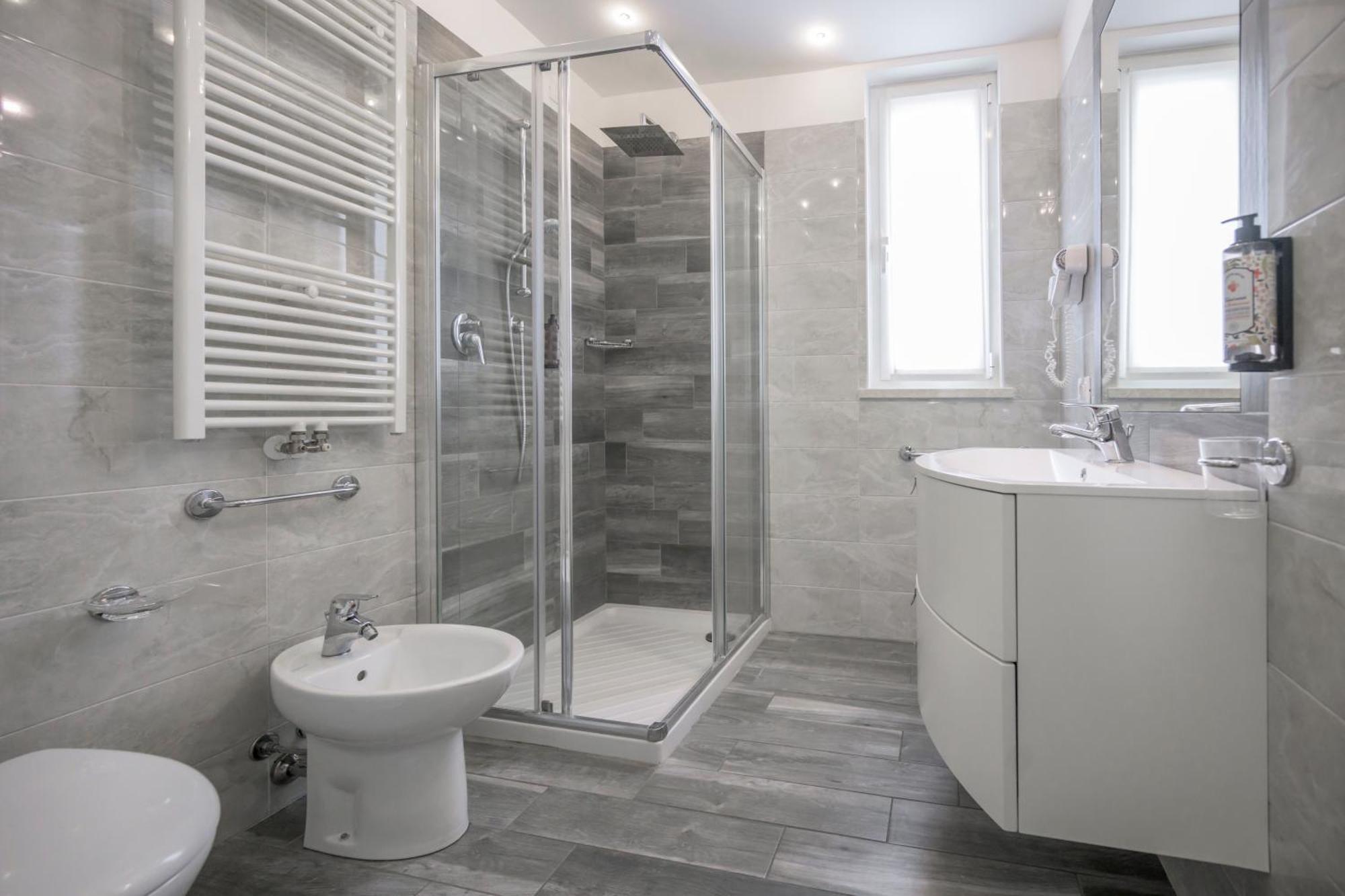 Hotel Villa Paradiso Suite Moniga del Garda Eksteriør billede